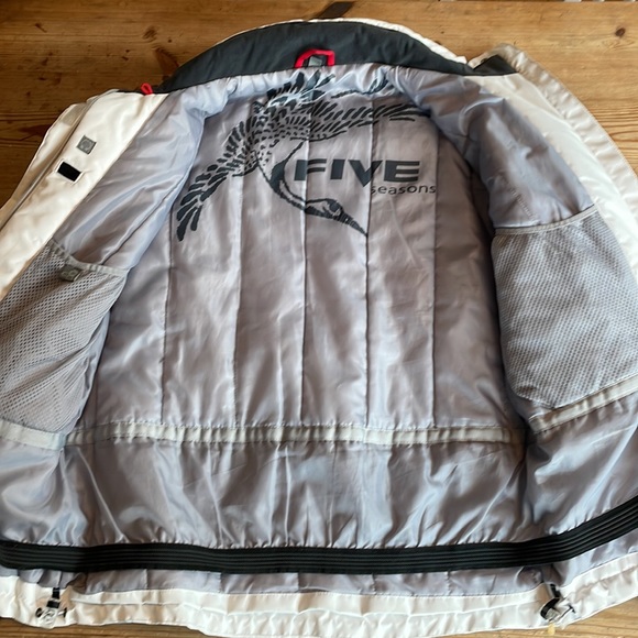 Five Seasons Hytec ski/snowboard jacket. - Picture 7 of 13